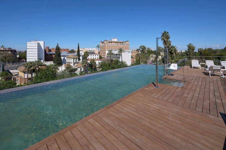 Exterior of Hotel Ybarra Sevilla