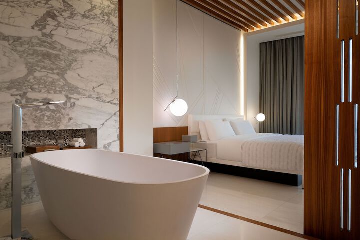 Room 29 of 72