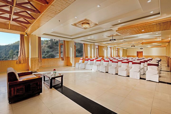 Ballroom/Hall 42 of 53