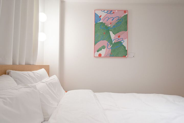 Room 60 of 100