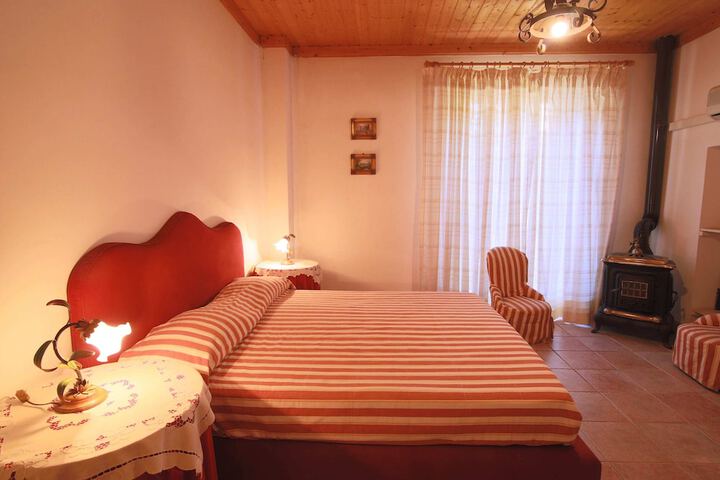 Room 7 of 64