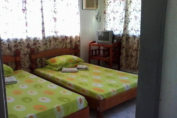 Room 15 of 26
