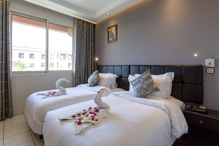 Room 16 of 36
