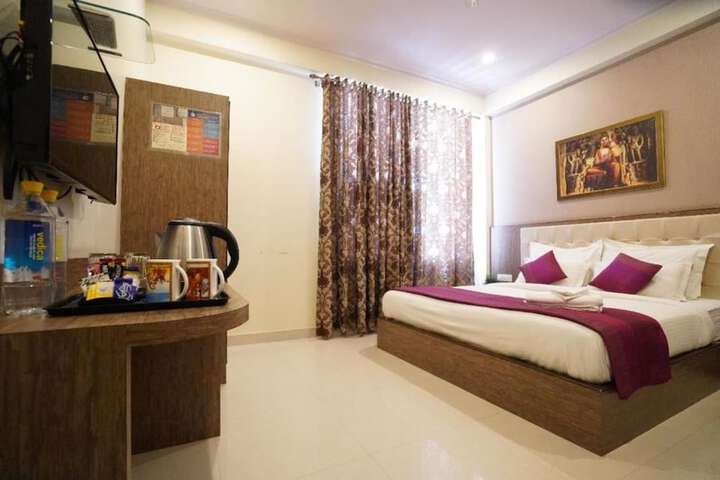 Room 5 of 22