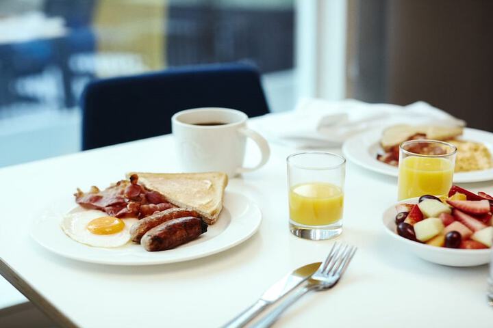 Breakfast meal