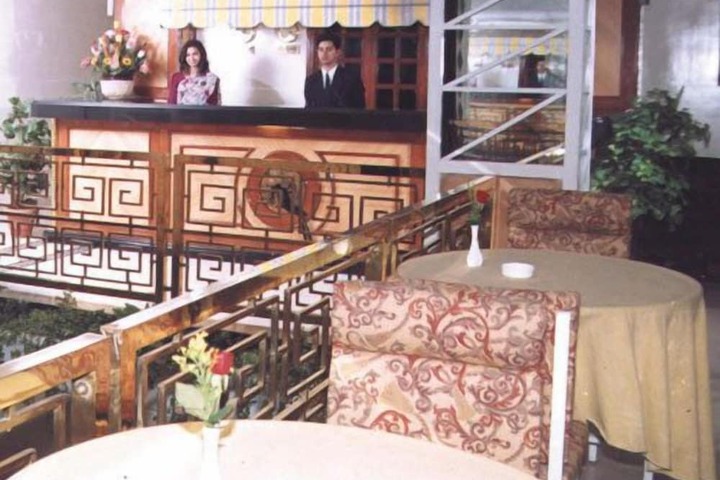 Guest Lobby