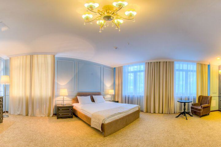 Room 18 of 55