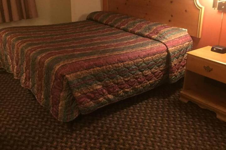Room 19 of 27