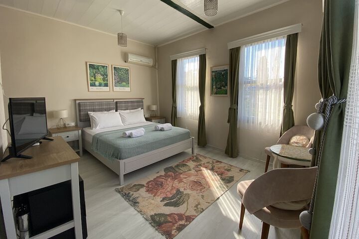 Room 4 of 57