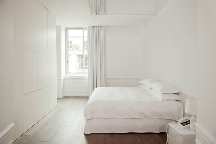 Room 32 of 85