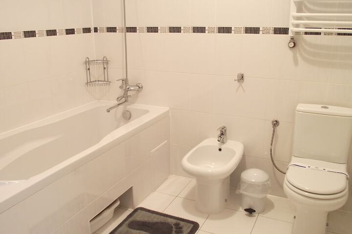 Room 34 of 60