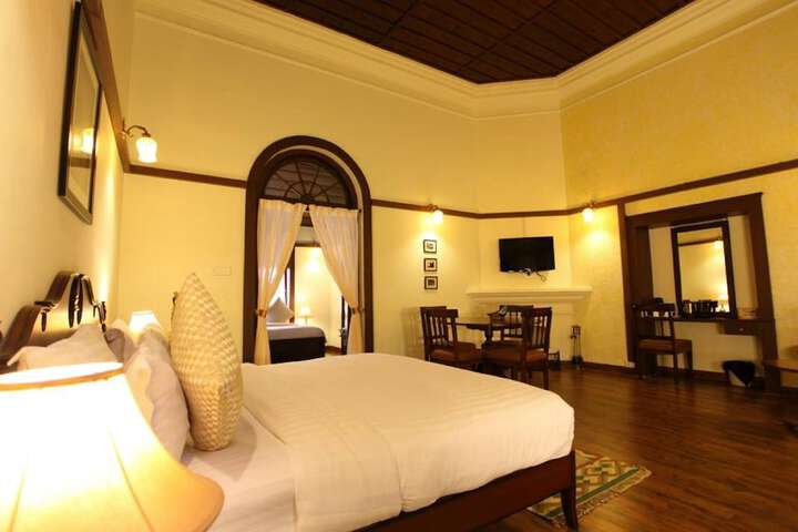 Room 10 of 71
