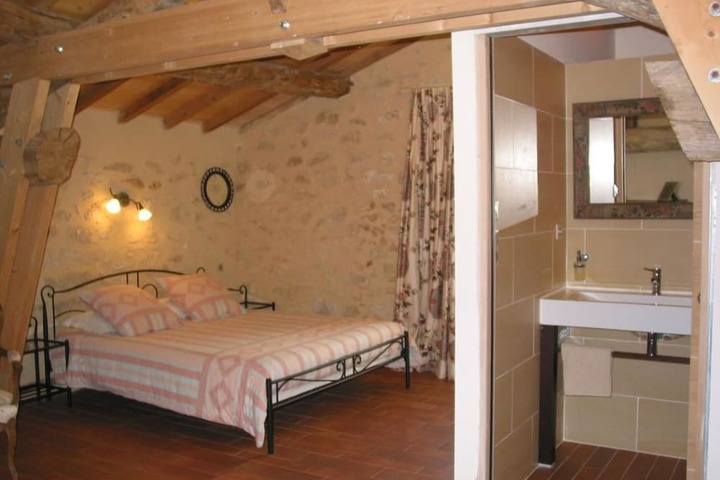 Room 2 of 54