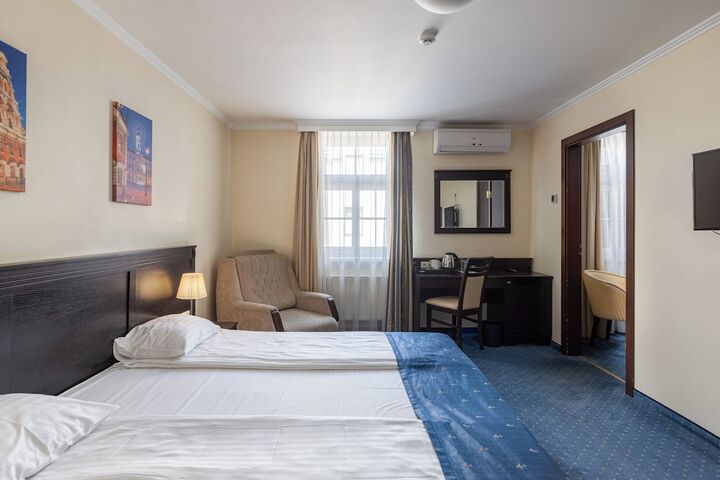 Room 31 of 48