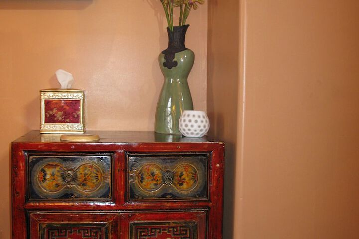 Room 2 of 84