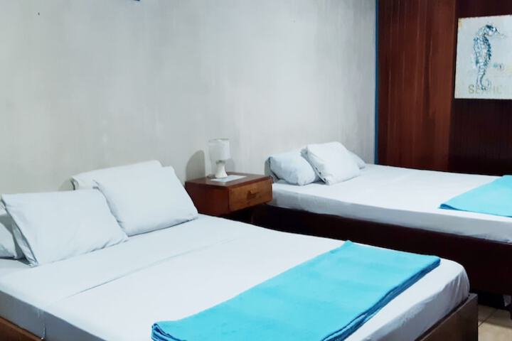 Room 21 of 87