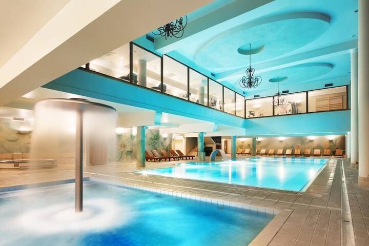 Pool 27 of 73