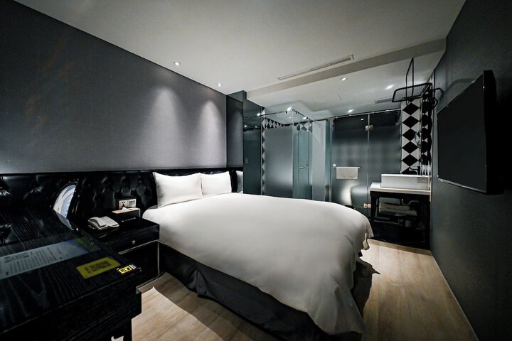 Room 21 of 146