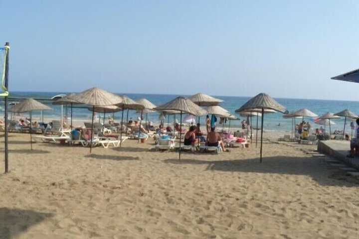 Beach 18 of 26