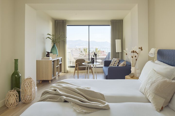 Room 21 of 162