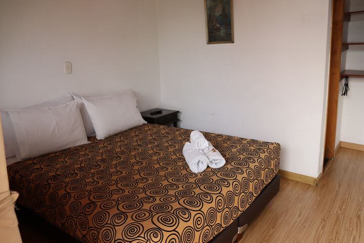 Room 6 of 45