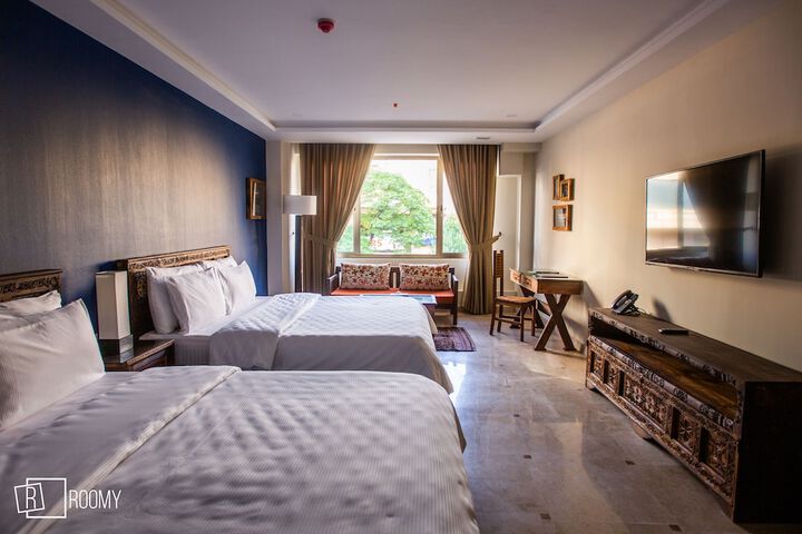 Room 8 of 21