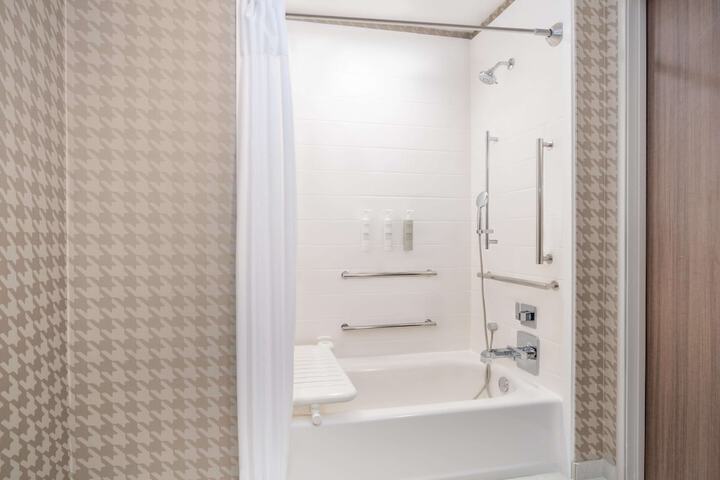 2 Queen Beds Studio Suite (4 of 5)