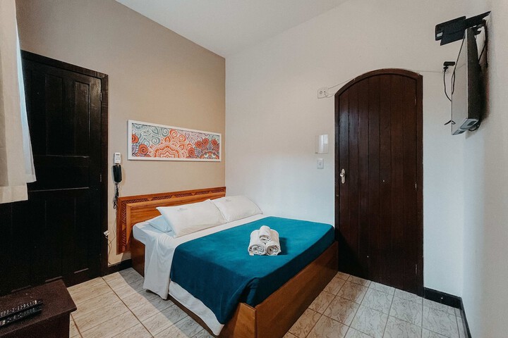Room 16 of 71