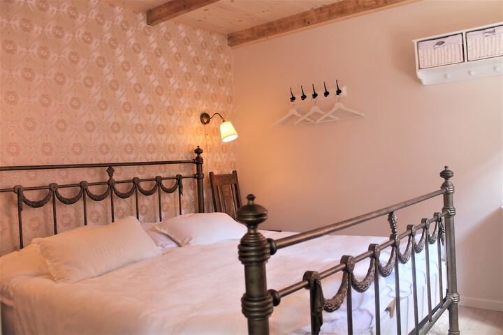 Room 13 of 60
