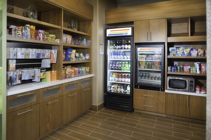Snack bar