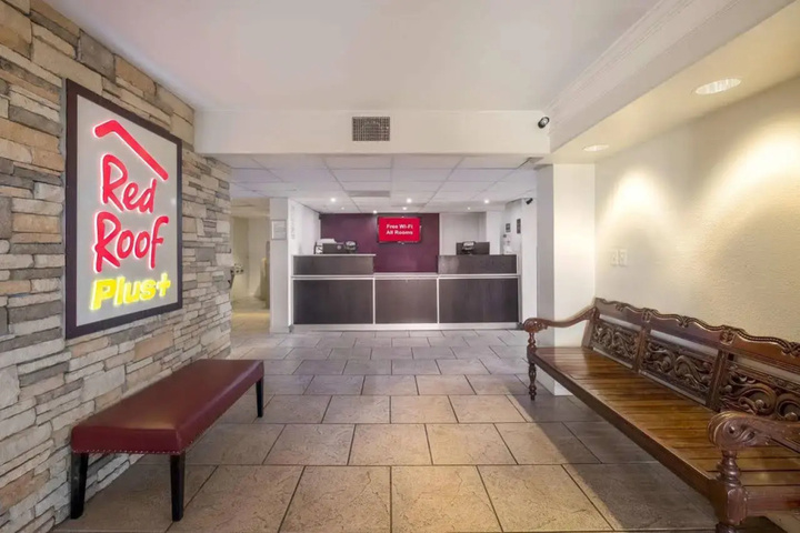 hotel_rooms