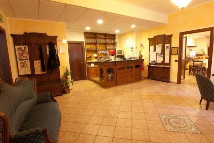 Hotel Lobby