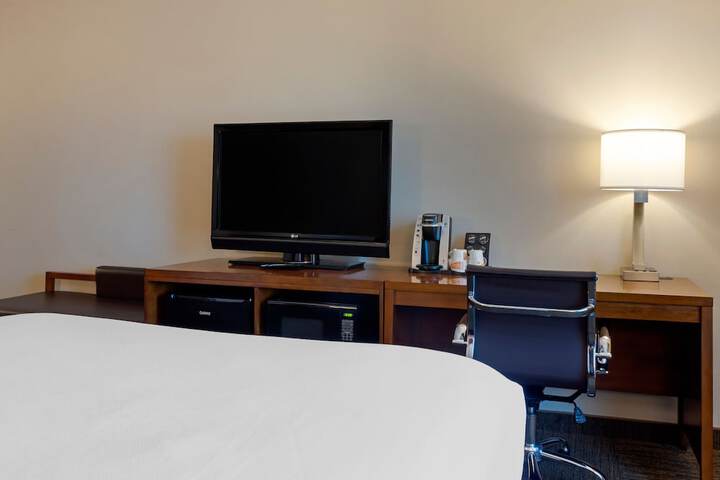Room 18 of 44