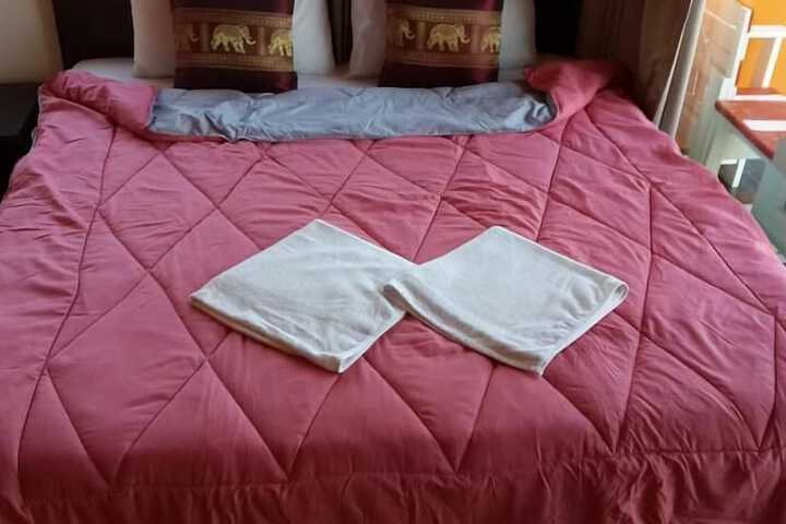 Room 7 of 20