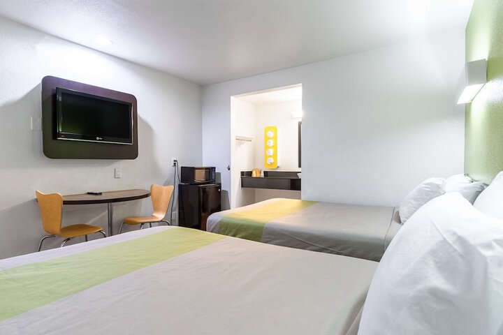 Deluxe Room 1 Double Bed (17 of 19)