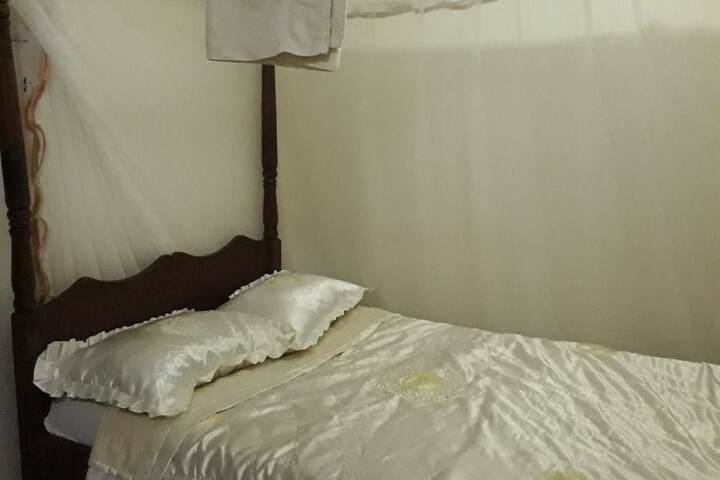 Room 3 of 12