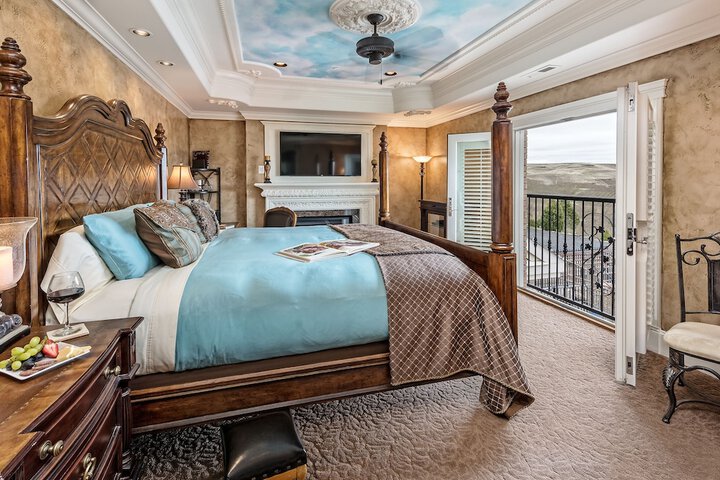 Room 21 of 145