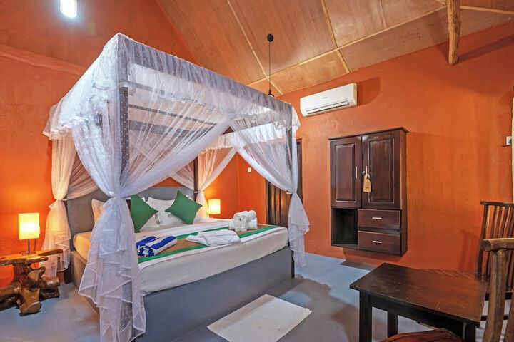 Room 9 of 62