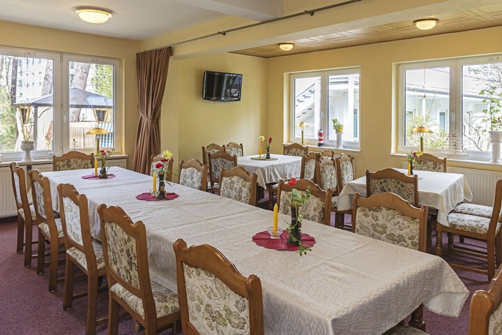 Restaurants