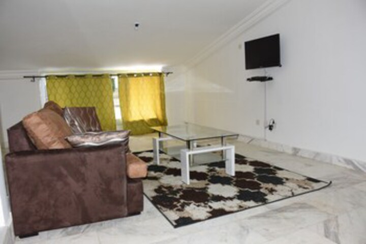 Room 14 of 35