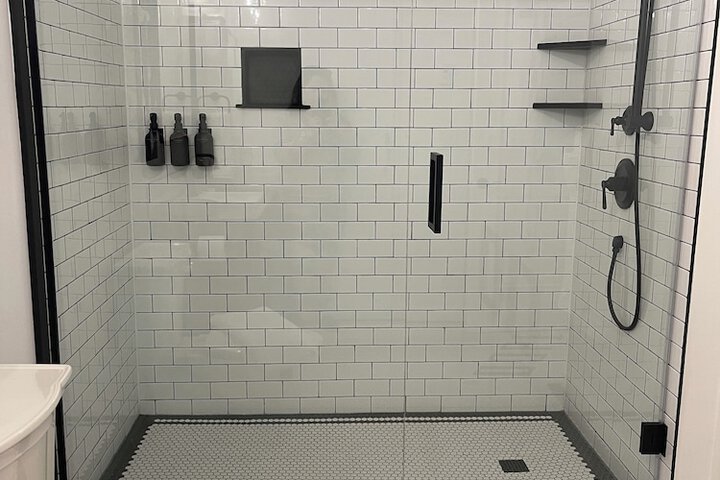 Room 59 of 103