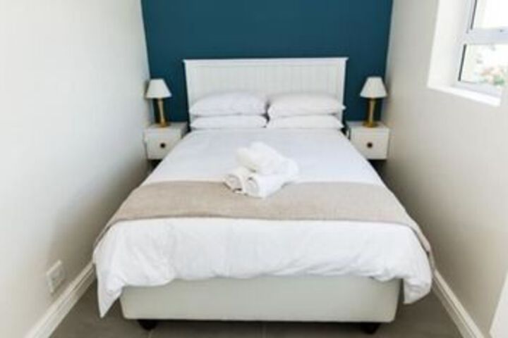 Room 6 of 23