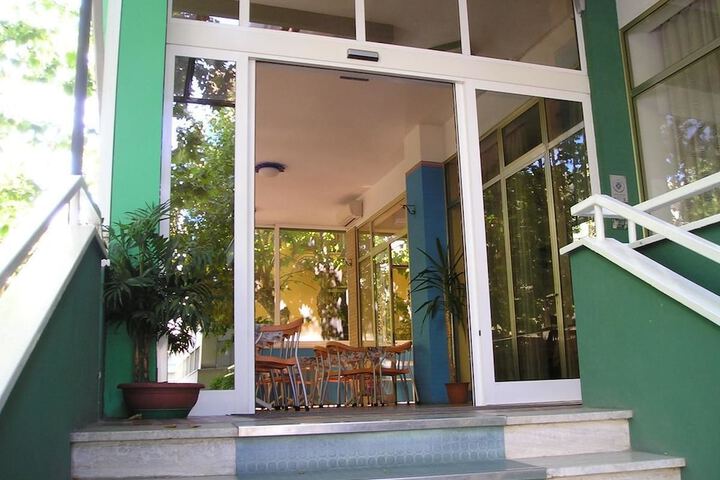 Hotel 44 of 46