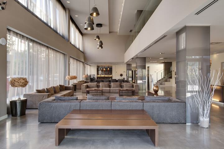 Lobby Photos