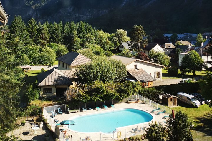 Hotel Pool