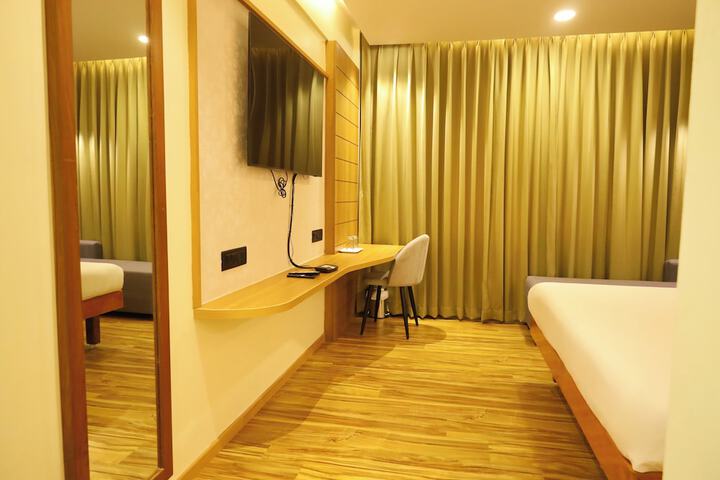 Room 29 of 84