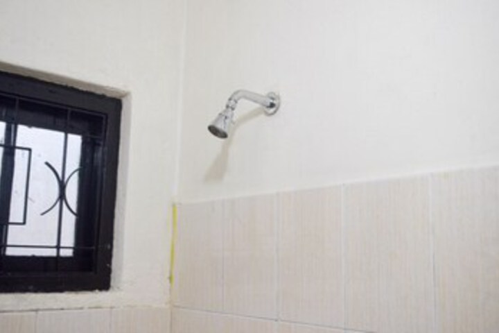 Room 3 of 22