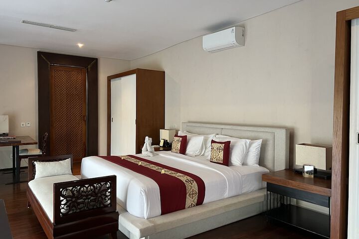 Room 26 of 111