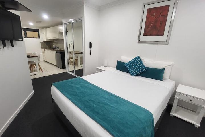 Room 43 of 110