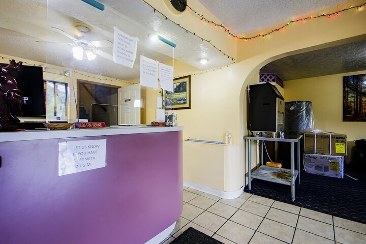 Hotel Interior 3 of 41